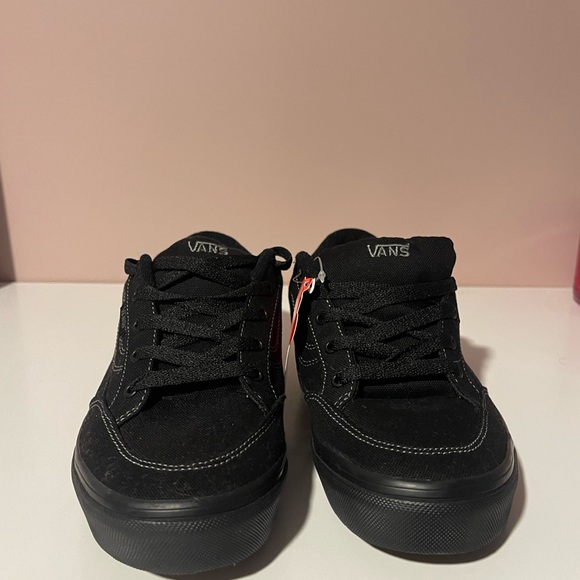 Vans brand new for sale - Picture 2 of 4